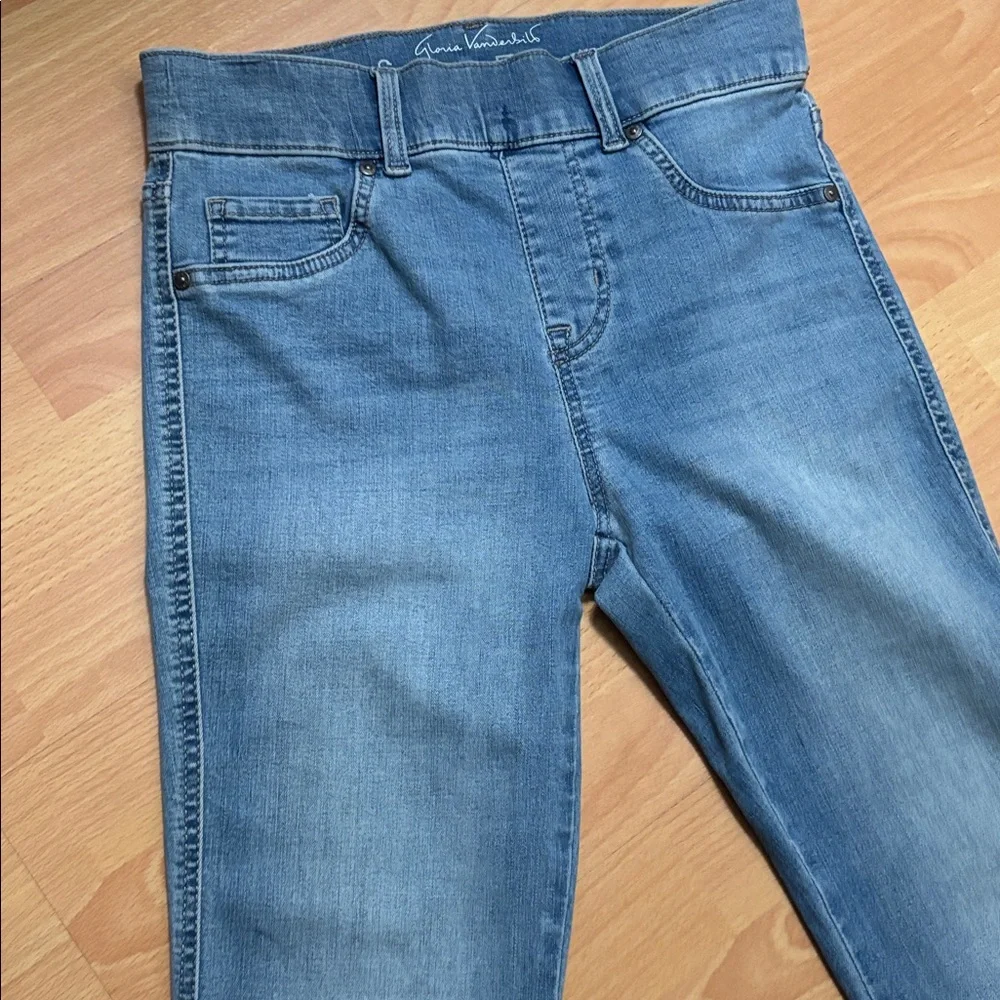 Gloria Vanderbilt Light Blue High Rise Flare Jeans Size 4P - Picture 4 of 12